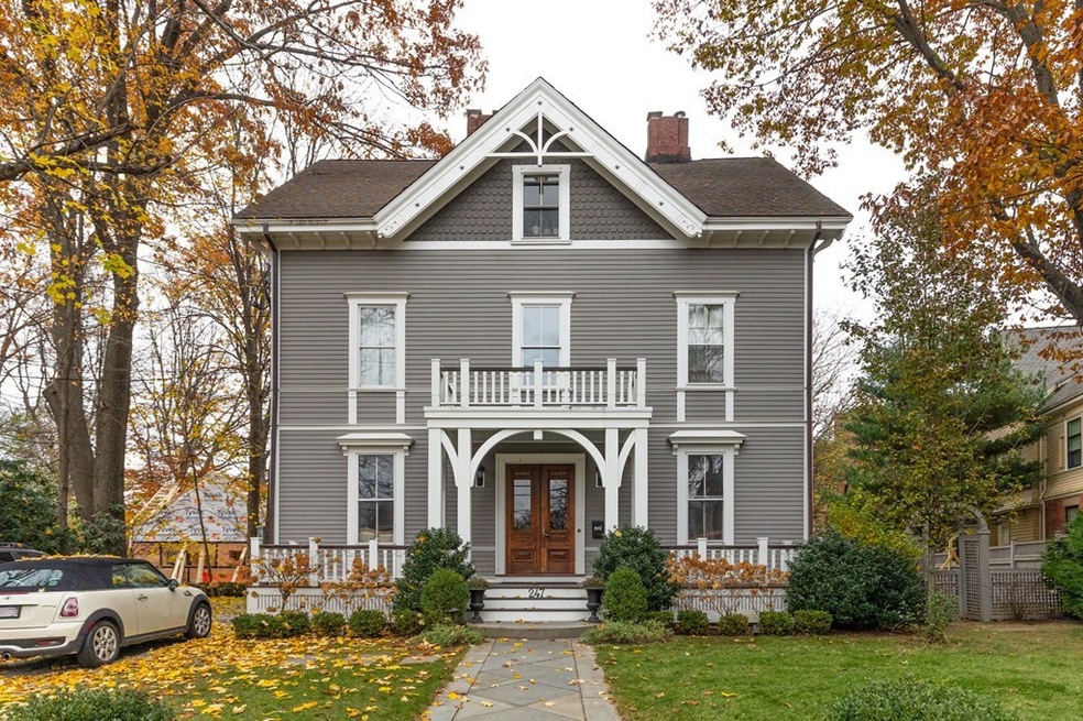 249 Kent St unit Rear, Brookline, MA 02446 - photo 1