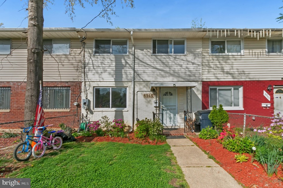 6945 Forest Terrace, Hyattsville, MD 20785 - photo 1