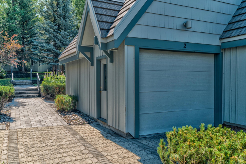 Stone Ridge Unit 2C - 1