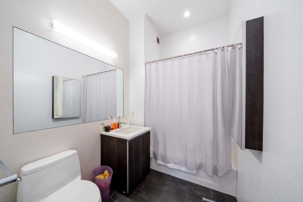 321 W 37th St unit 6-B, New York, NY 10018 - photo 1