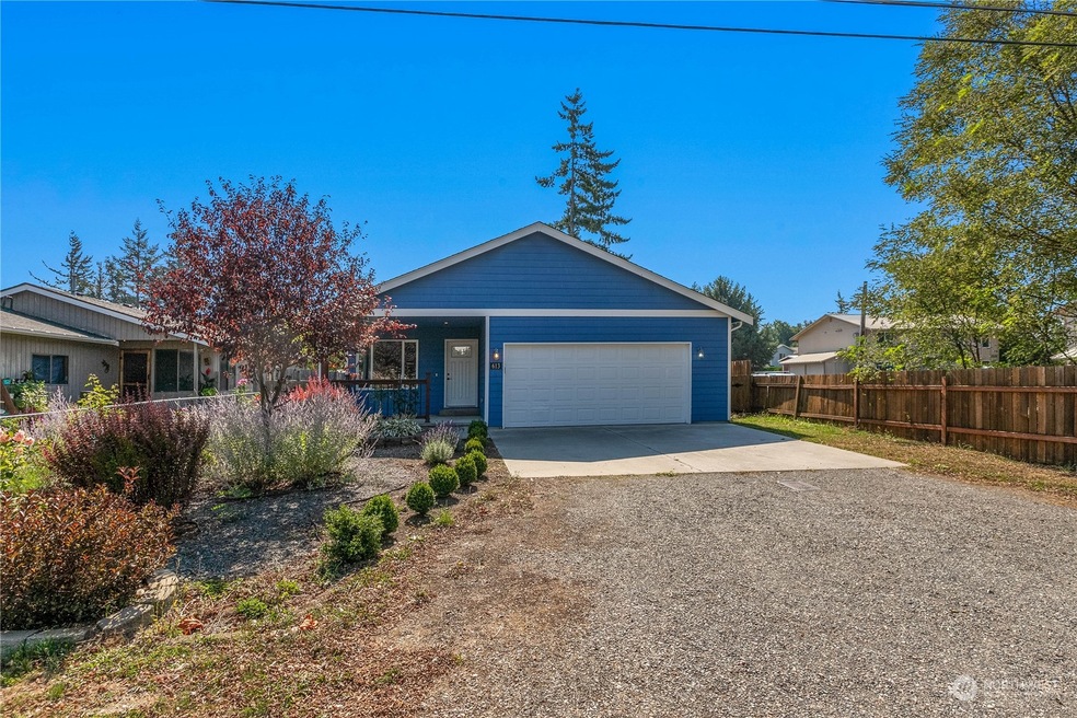 613 Strandell St, Everson, WA 98247 - photo 1