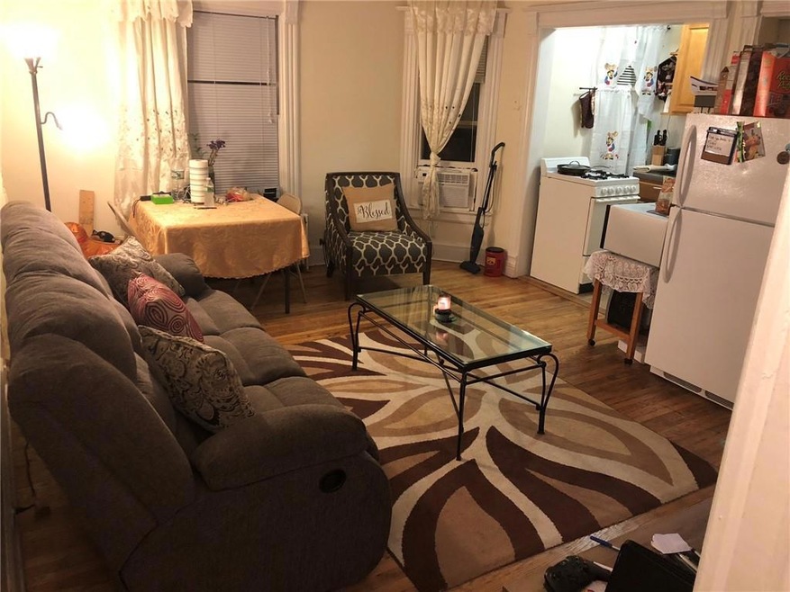 45 Rockledge Ave unit 2R, White Plains, NY 10601 - photo 1