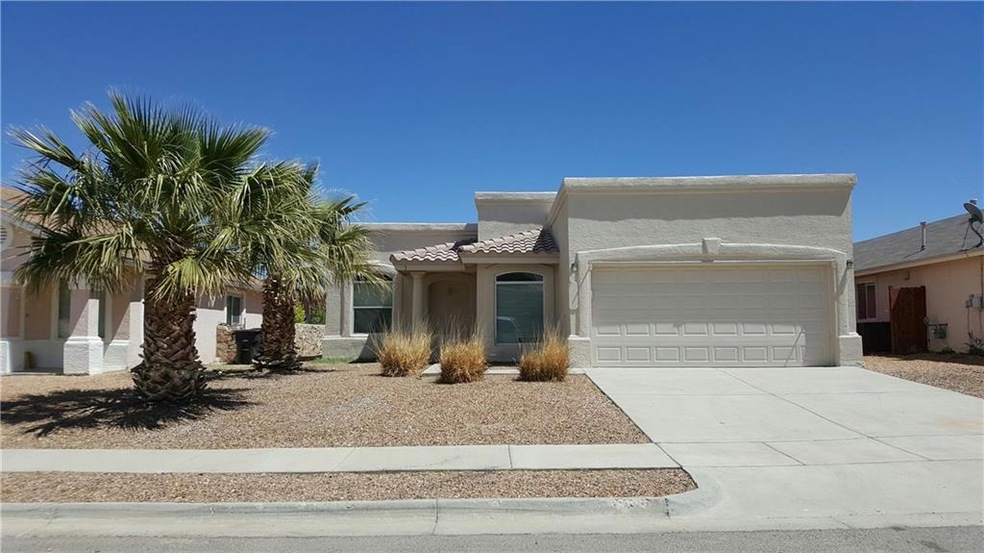 304 Schoellkopf, Horizon City, TX 79928 - photo 1