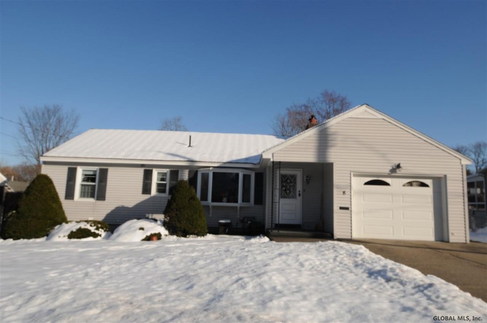 8 Concord St, Schenectady, NY 12302 - photo 1