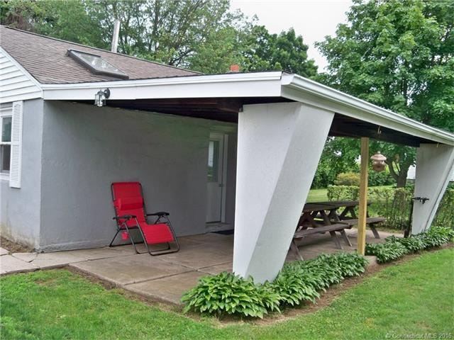 857 E Center St, Wallingford, CT 06492 - photo 1