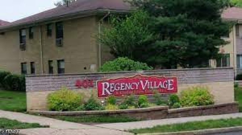 401 Us Highway 22 unit C, North Plainfield, NJ 07060 - photo 1