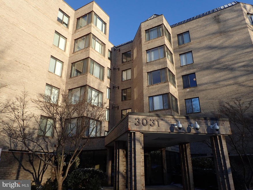 3031 Fallstaff Rd unit 604C, Baltimore, MD 21209 - photo 1