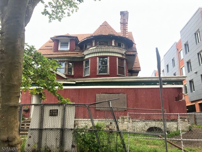 15 Ingraham Place unit 19, Newark, NJ 07108 - photo 1