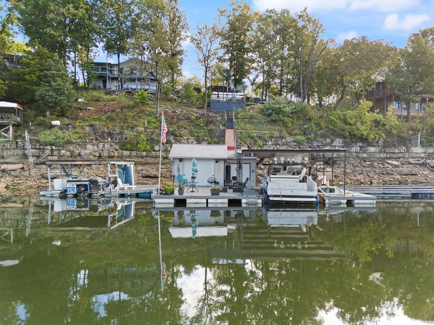 Pending $399,900 • Co-Listing Agent