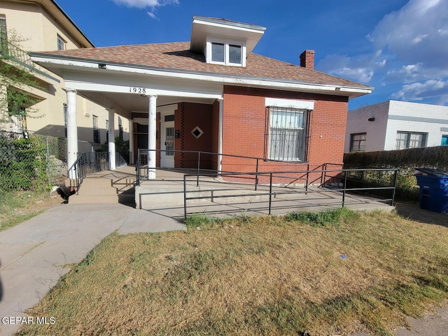 1928 Arizona Ave unit A, El Paso, TX 79902 - photo 1