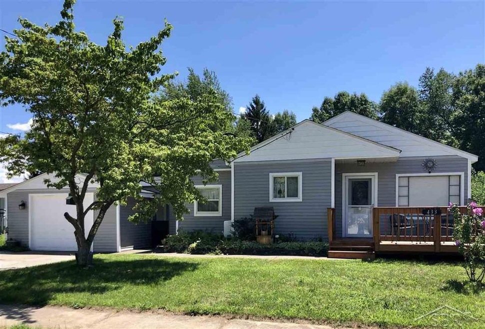 433 Allen St, Clio, MI 48420 - photo 1