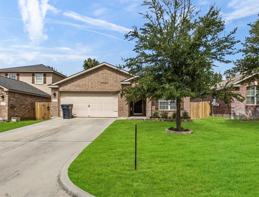 12206 Estelle Ln, Pinehurst, TX 77362 - photo 1