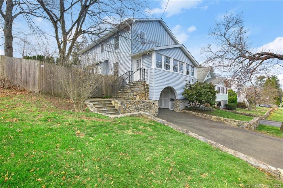 56 Kickerbocker Ave