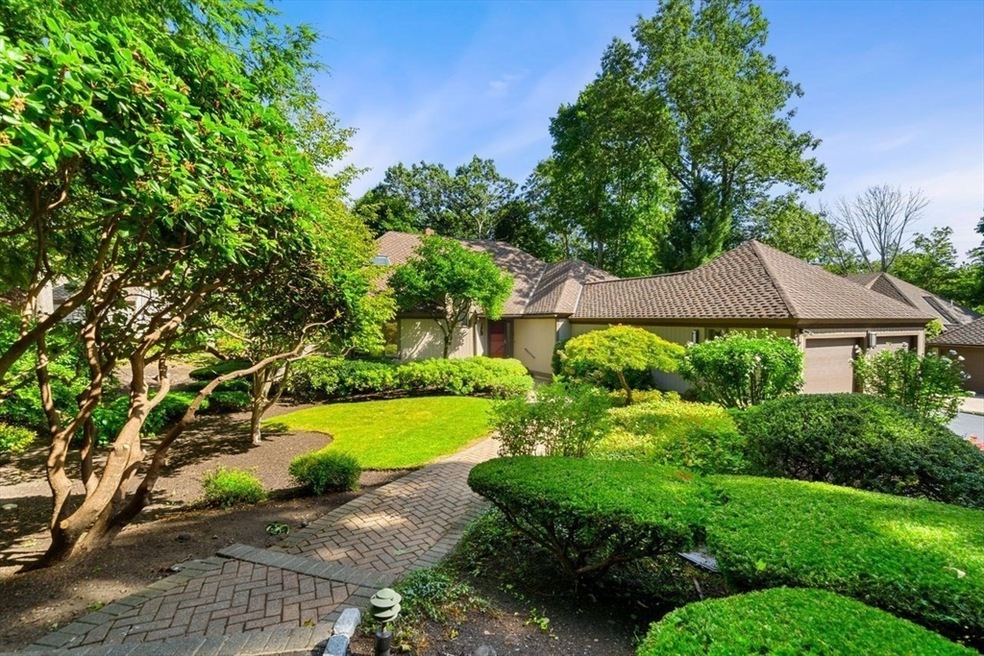 7 One Salem St, Swampscott, MA 01907 - photo 1