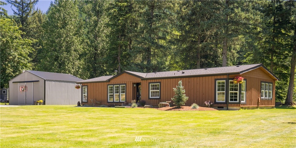 31480 SE 383rd Place, Enumclaw, WA 98022 - photo 1