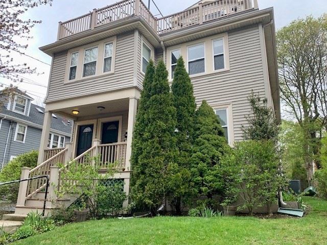 48 Loveland Rd unit 1, Brookline, MA 02445 - photo 1