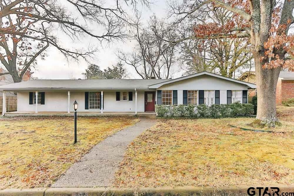 612 Sherry Ln, Tyler, TX 75701 - photo 1