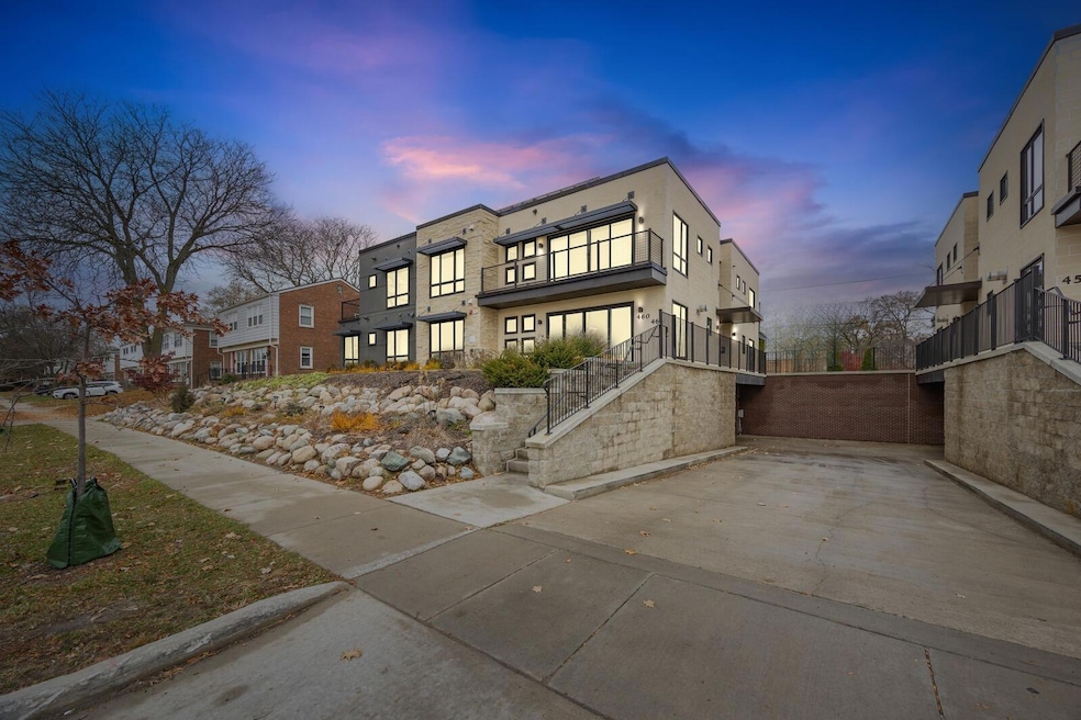 462 W Stadium Blvd, Ann Arbor, MI 48103 - photo 1