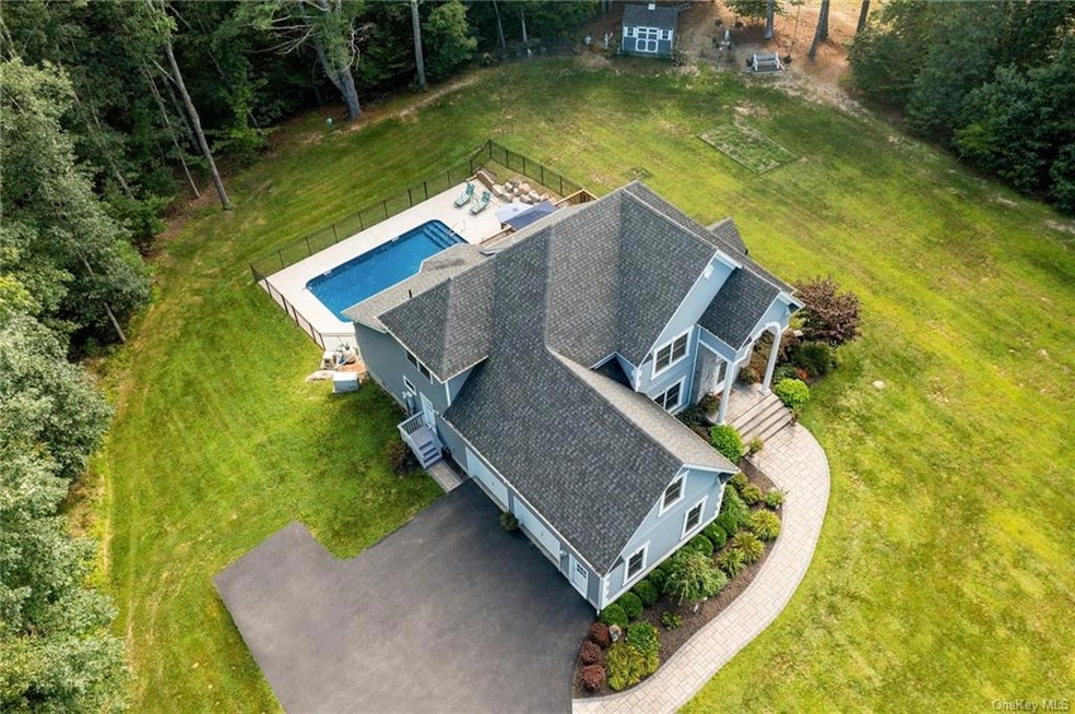 43 Gabby Ln, Pine Bush, NY 12566 - photo 1