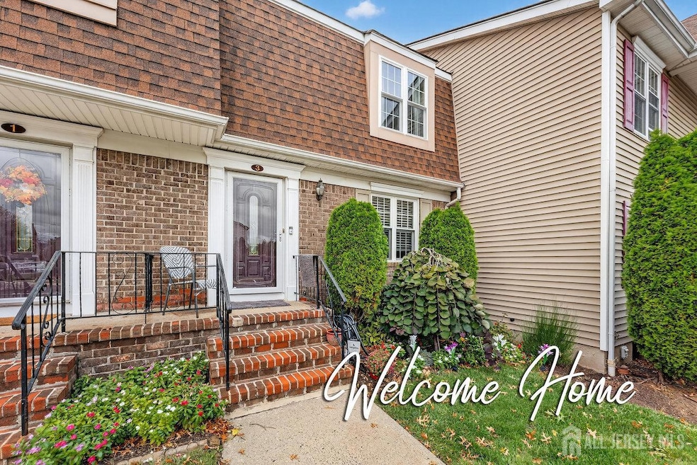 3 Heritage Ln, Fords, NJ 08863 - photo 1