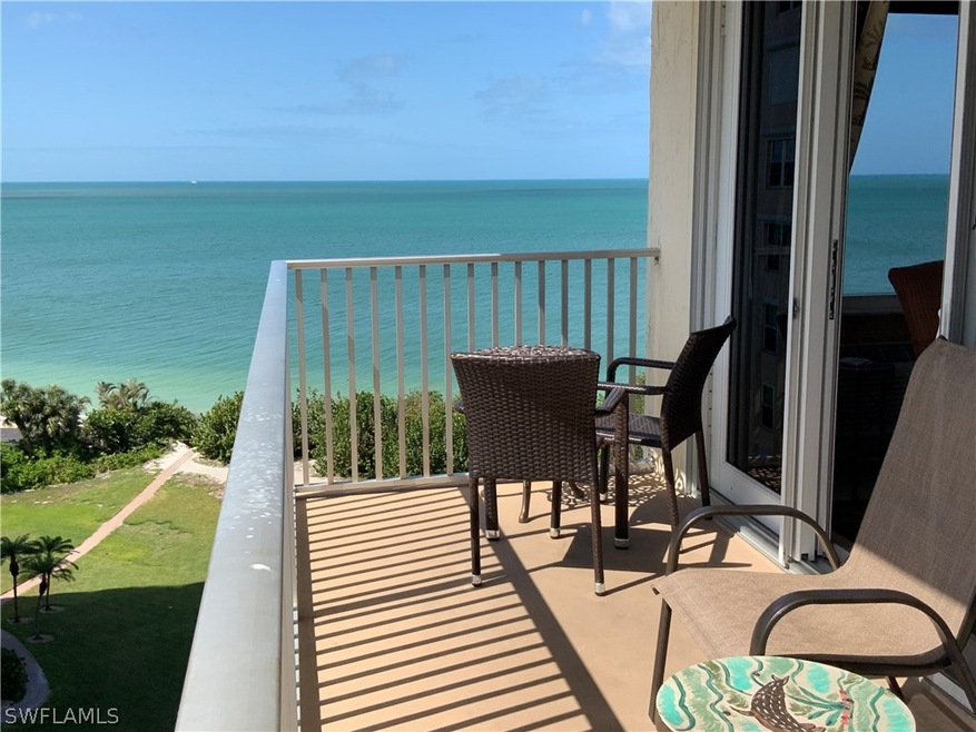 Views from balcony
listen to the waves