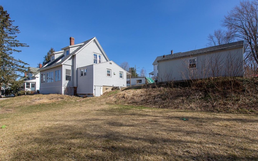 5 Sargent St, Allenstown, NH 03275 - photo 1