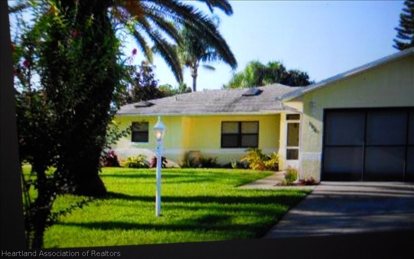 100 Dixie Ave, Lake Placid, FL 33852 - photo 1