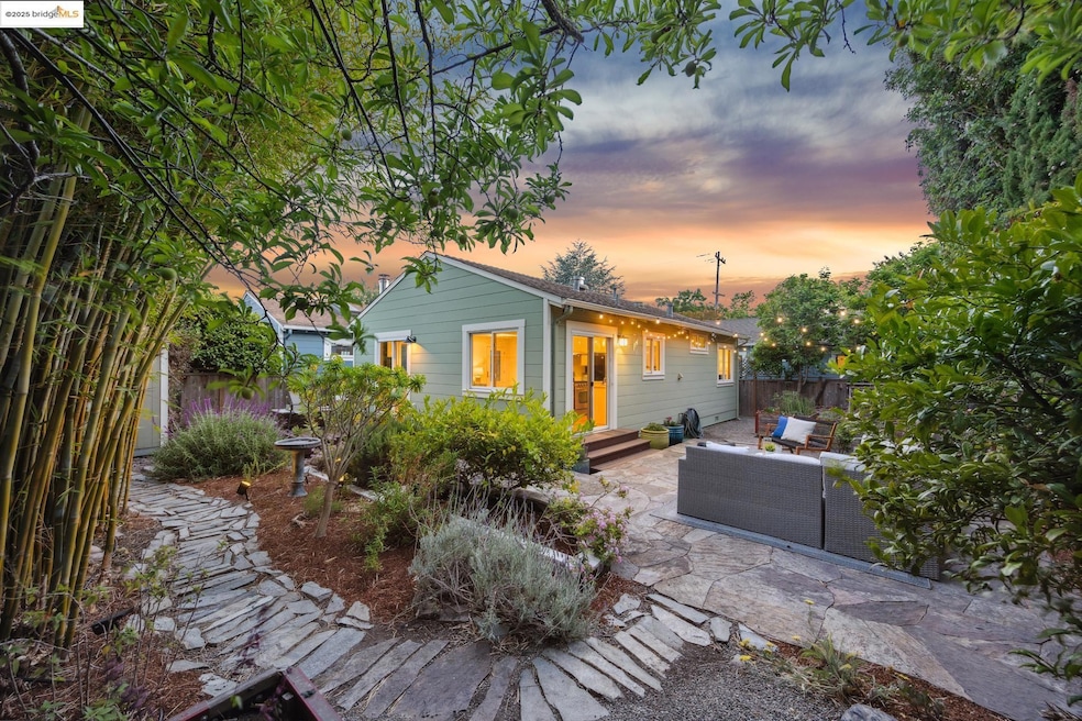 2335 10th St unit C, Berkeley, CA 94710 - photo 1