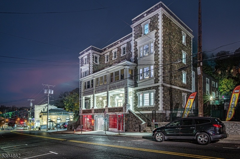 75 S Main St unit 405, Phillipsburg, NJ 08865 - photo 1