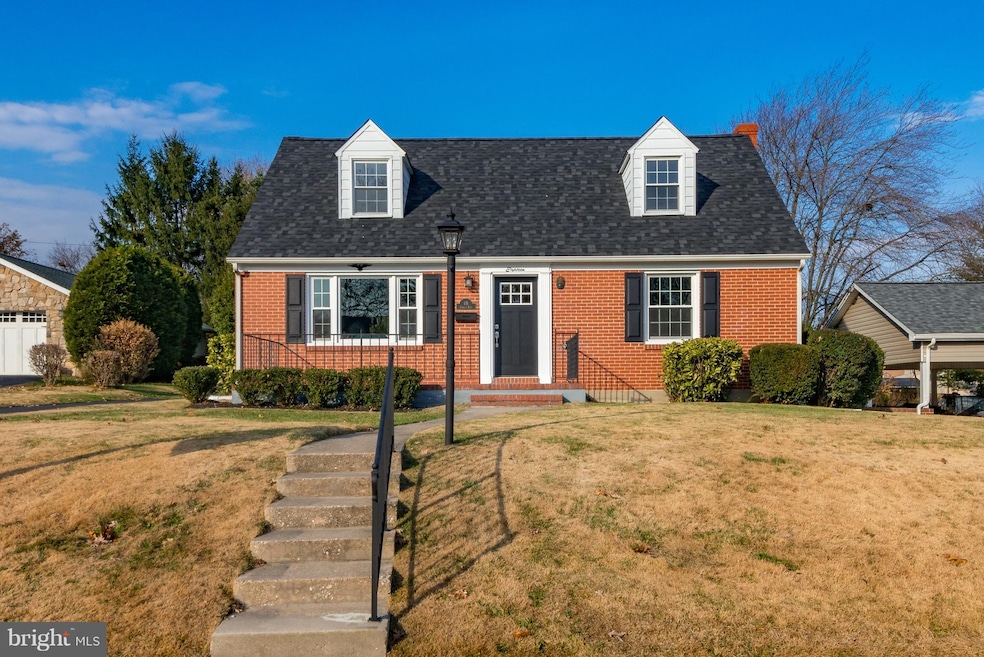 18 Gorsuch Rd, Lutherville Timonium, MD 21093 - photo 1