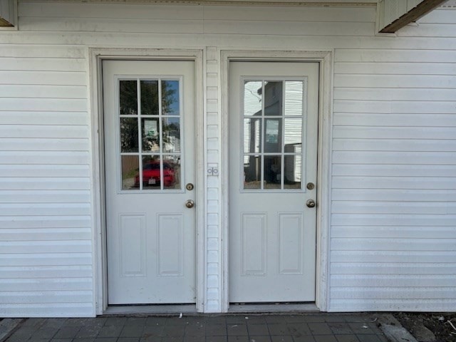 199 Snell St unit 2, Fall River, MA 02721 - photo 1