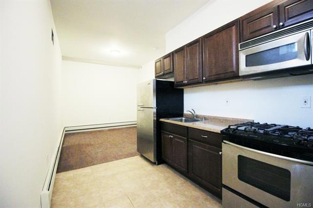 245 Mcclellan St unit 1W, Bronx, NY 10456 - photo 1