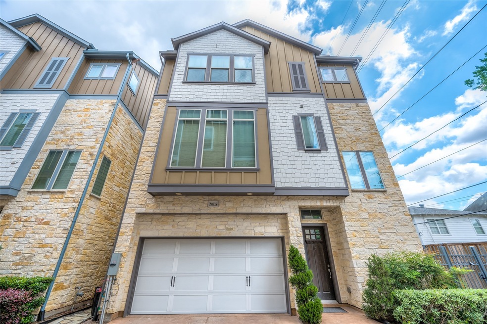 818 Yale St unit A, Houston, TX 77007 - photo 1