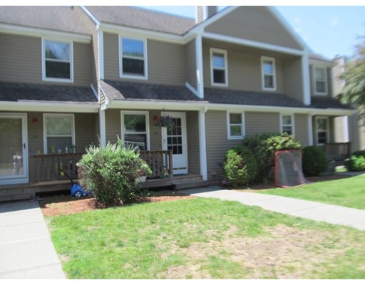 95 Pennacook Dr unit 95, Leominster, MA 01453 - photo 1