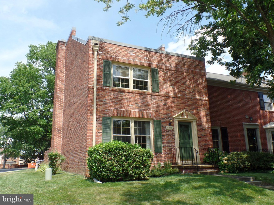 6014 Queenston St, Springfield, VA 22152 - photo 1