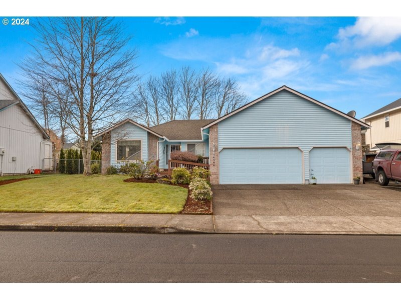 14990 SE Territory Dr, Clackamas, OR 97015 - photo 1