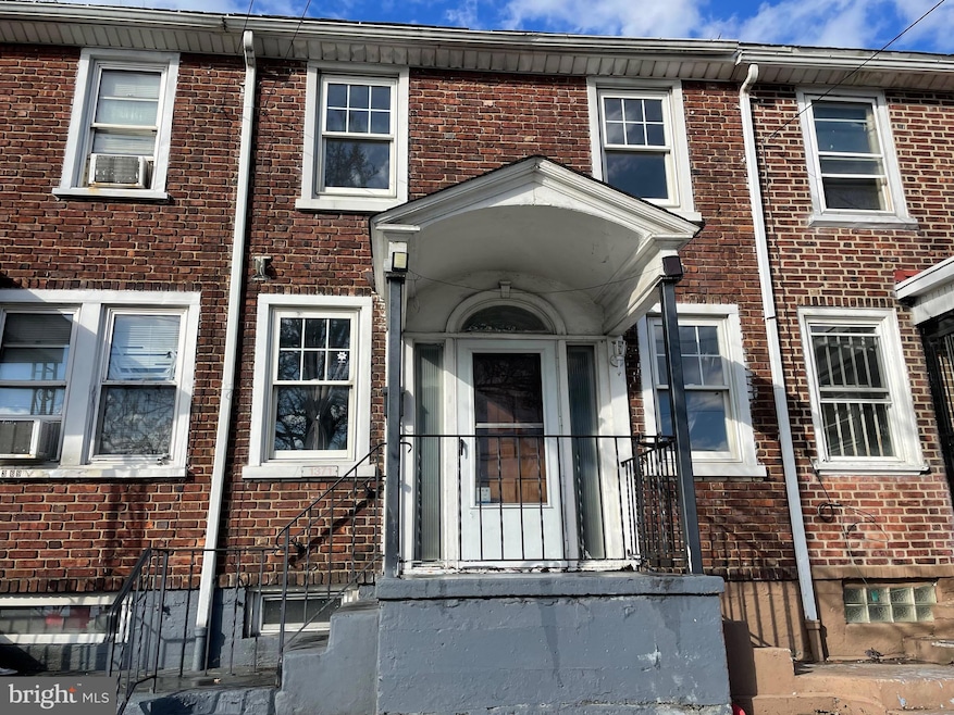 1371 Collings Rd, Camden, NJ 08104 - photo 1