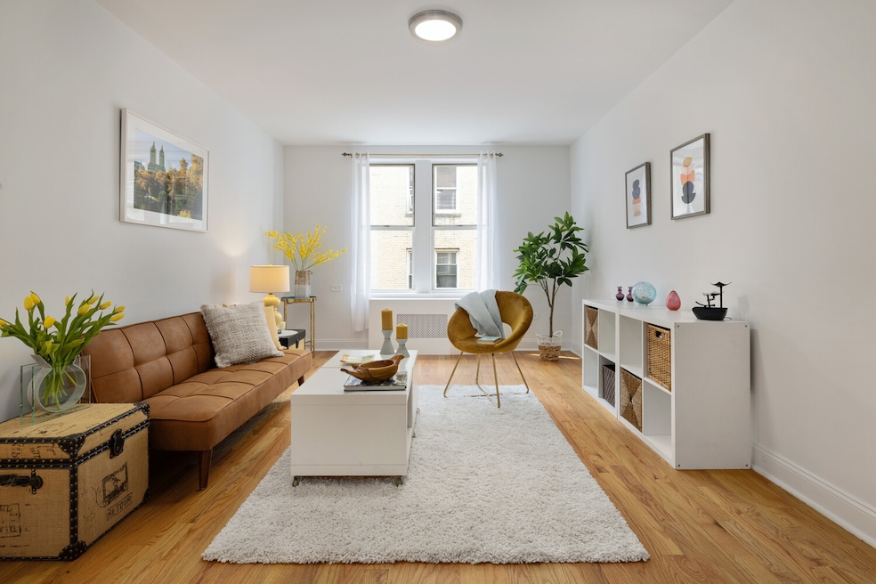 The John James unit 5J, New York, NY 10032 - photo 1