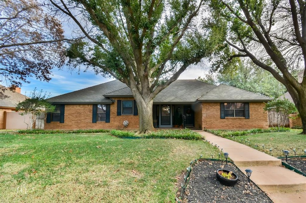 6425 Inverrary Dr, Abilene, TX 79606 - photo 1