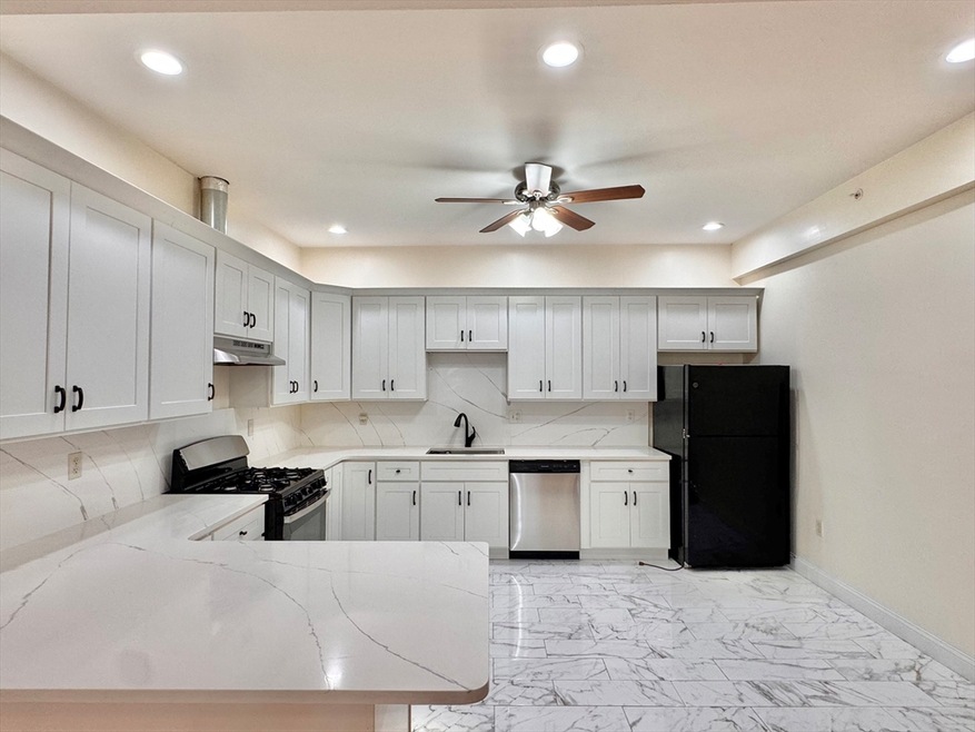 60 Mather St unit 1, Dorchester Center, MA 02124 - photo 1