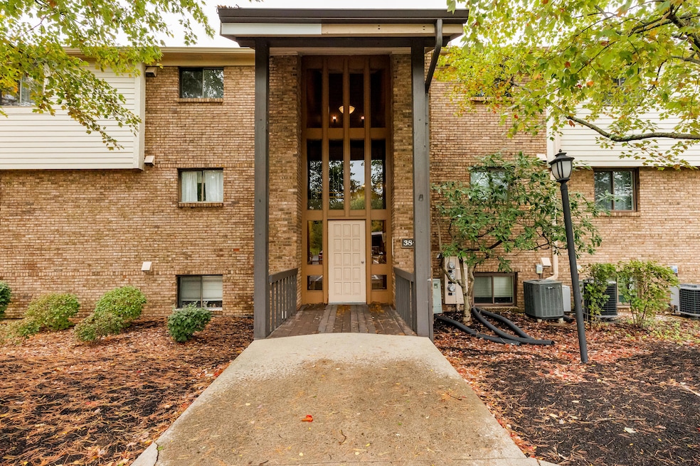 40EagleViewLane_MLS-1