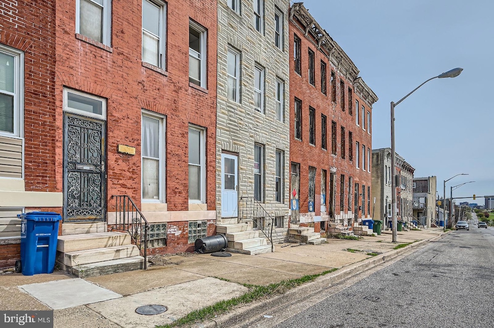 1620 W Franklin St, Baltimore, MD 21223 - photo 1