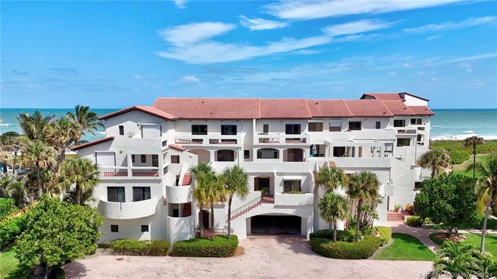 Welcome to the Dune of Hutchinson Island.