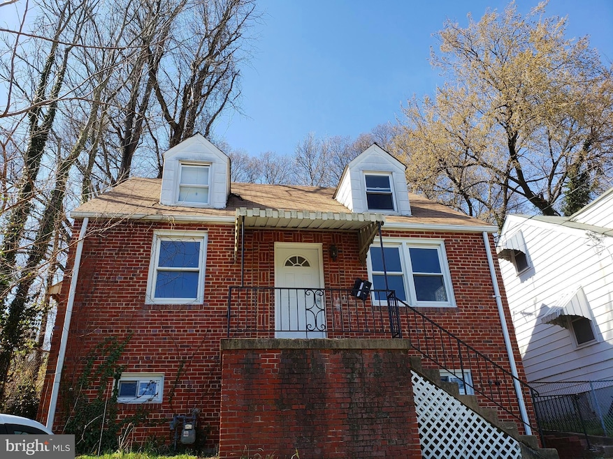 719 Larchmont Ave, Capitol Heights, MD 20743 - photo 1
