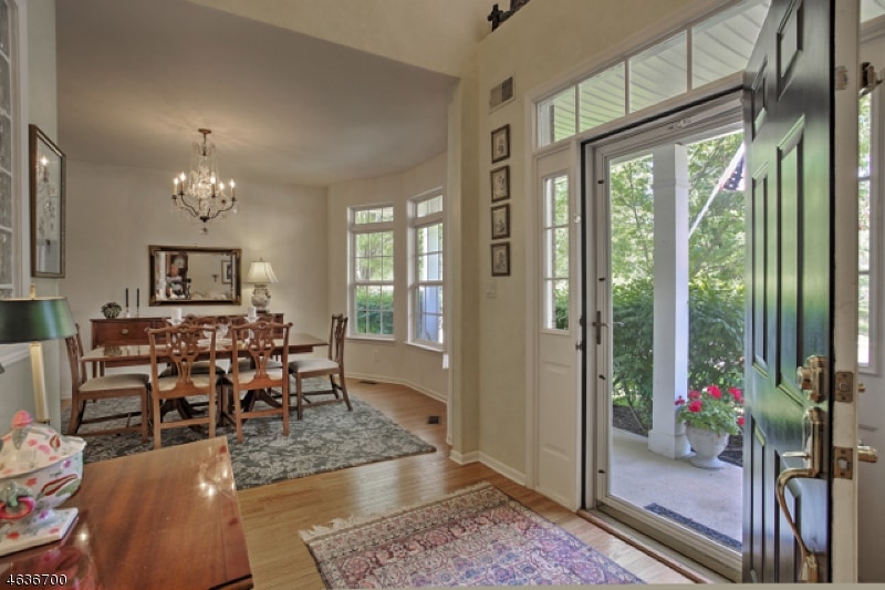 10 Hansom Rd, Basking Ridge, NJ 07920 - photo 1