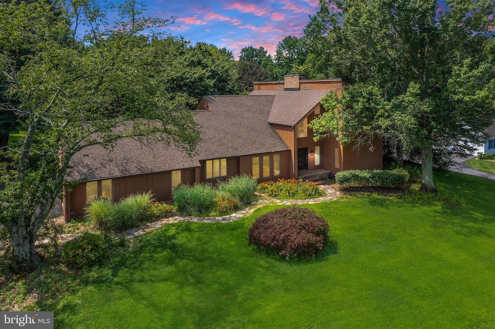 Pending $995,000