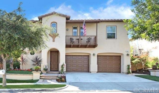 Great curb appeal!
