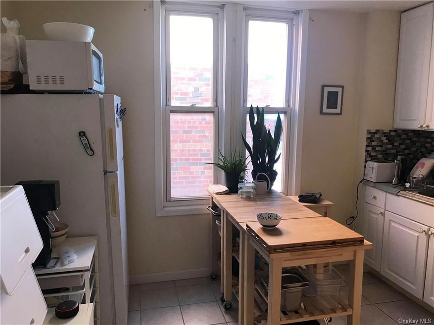 25-10 46th St, Astoria, NY 11103 - photo 1