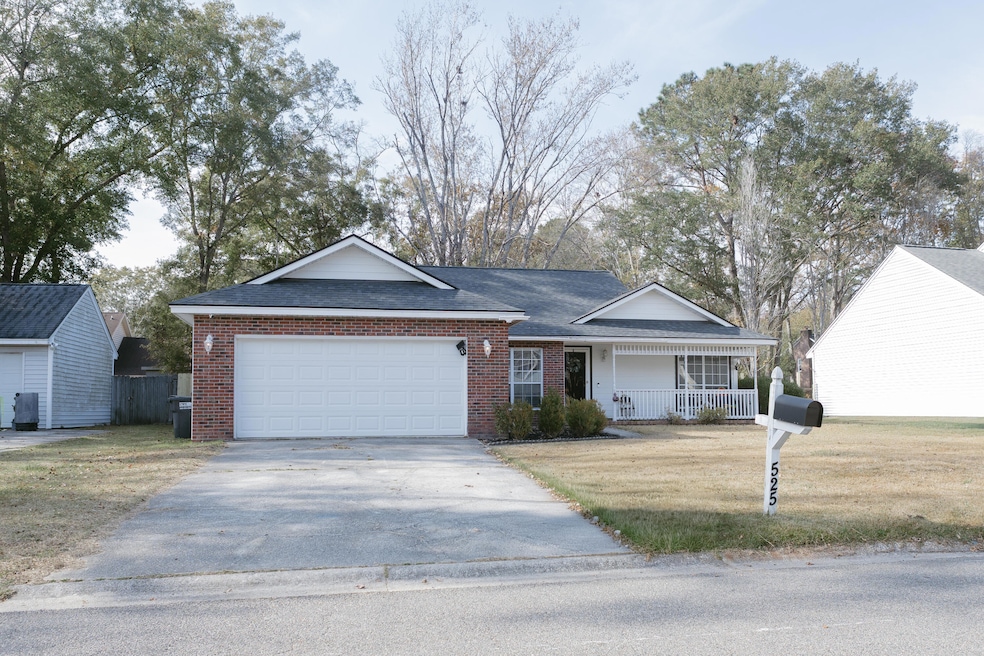 525 Laurel Ridge Rd, North Charleston, SC 29418 - photo 1