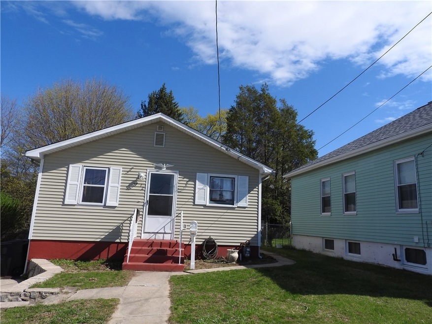 27 City View Pkwy, Johnston, RI 02919 - photo 1